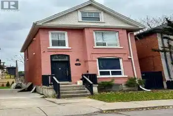 12 William Street, Hamilton (Landsdale), Ontario L8L5T7, 3 Bedrooms Bedrooms, ,2 BathroomsBathrooms,All Houses,For Sale,William,X11910144