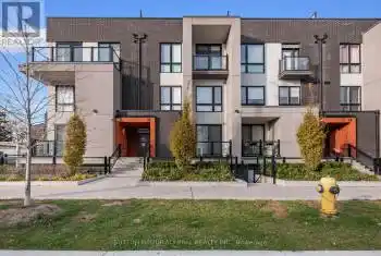 16 Marquette Avenue Unit# 3, Toronto (Englemount-Lawrence), Ontario M6A0E1, 2 Bedrooms Bedrooms, ,1 BathroomBathrooms,All Houses,For Sale,Marquette,C11910405