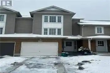 124 DONNENWERTH Drive, Kitchener, Ontario N2E4C8, 3 Bedrooms Bedrooms, ,3 BathroomsBathrooms,All Houses,For Rent,DONNENWERTH,40687892