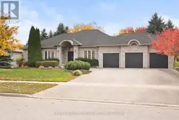 155 Ward Avenue, East Gwillimbury (Sharon), Ontario L0G1V0, 4 Bedrooms Bedrooms, ,4 BathroomsBathrooms,All Houses,For Sale,Ward,N11910661