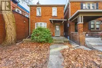 8 MAIN Street, Toronto (East End-Danforth), Ontario M4E2V4, 3 Bedrooms Bedrooms, ,1 BathroomBathrooms,All Houses,For Sale,MAIN,E11910419