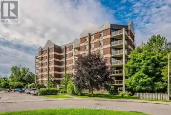 8 CHRISTOPHER Court Unit# 401, Guelph (Hanlon Creek), Ontario N1G4N7, 2 Bedrooms Bedrooms, ,2 BathroomsBathrooms,Condo,For Sale,CHRISTOPHER,X11910687