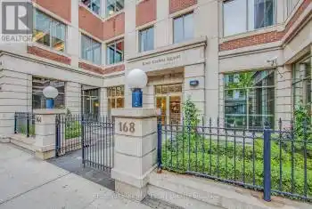 168 King Street Unit# PH1605, Toronto (Moss Park), Ontario M5A4S4, 3 Bedrooms Bedrooms, ,2 BathroomsBathrooms,Condo,For Sale,King,C11911257