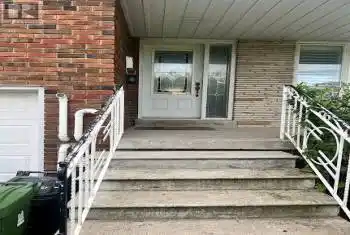 566 Pharmacy Avenue Unit# Main, Toronto (Clairlea-Birchmount), Ontario M1L3G9, 3 Bedrooms Bedrooms, ,2 BathroomsBathrooms,All Houses,For Rent,Pharmacy,E11911591