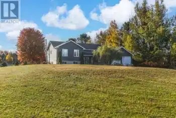 285 Warminster Sideroad, Oro-Medonte, Ontario L0K1E0, 4 Bedrooms Bedrooms, ,3 BathroomsBathrooms,All Houses,For Sale,Warminster,S11911733