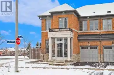 71 Lily Cup Avenue Toronto (Clairlea-Birchmount) Ontario M1L0G1