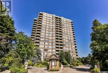 268 Ridley Boulevard Unit# 1711, Toronto (Bedford Park-Nortown), Ontario M5M4N3, 3 Bedrooms Bedrooms, ,2 BathroomsBathrooms,Condo,For Sale,Ridley,C11912528