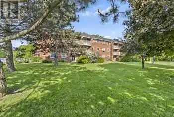 573 Armstrong Road Unit# 101, Kingston (East Gardiners Rd), Ontario K7M8J8, 2 Bedrooms Bedrooms, ,1 BathroomBathrooms,Condo,For Sale,Armstrong,X11913099