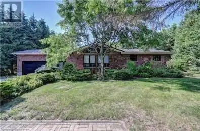 6552 EVERGREEN Avenue Lambton Shores Ontario N0N1J3