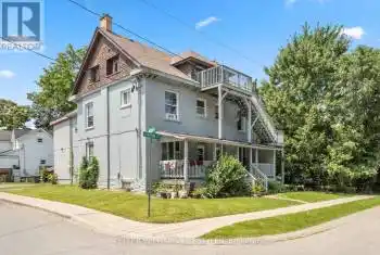 33 Station Street, St. Thomas, Ontario N5P2X1, 12 Bedrooms Bedrooms, ,6 BathroomsBathrooms,All Houses,For Sale,Station,X11913325