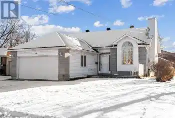 16 Railway Street, Perth, Ontario K7H2Z7, 3 Bedrooms Bedrooms, ,2 BathroomsBathrooms,All Houses,For Sale,Railway,X11913430