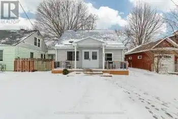 236 Elgin Avenue, Goderich (Goderich Town), Ontario N7A2E9, 3 Bedrooms Bedrooms, ,2 BathroomsBathrooms,All Houses,For Sale,Elgin,X11912632