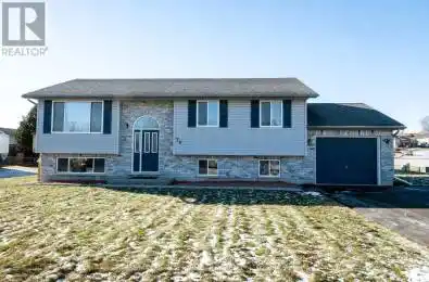 74 Ireland Drive Quinte West Ontario K8V6T6