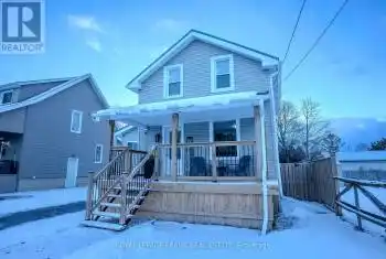 71 Cambridge Street, Kawartha Lakes (Lindsay), Ontario K9V3C4, 3 Bedrooms Bedrooms, ,2 BathroomsBathrooms,All Houses,For Sale,Cambridge,X11913544