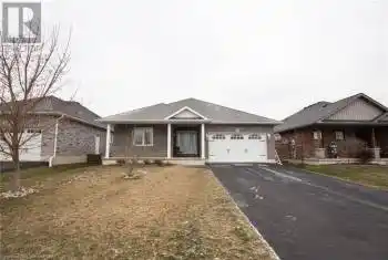 348 DOVER Avenue, Port Dover, Ontario N0A1N9, 3 Bedrooms Bedrooms, ,3 BathroomsBathrooms,All Houses,For Sale,DOVER,40688479