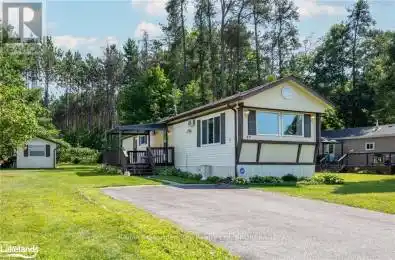 5263 ELLIOTT SIDE Road Unit# 82 Tay Ontario L4R4K3