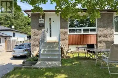 121 CONROY Crescent Guelph Ontario N1G2V5