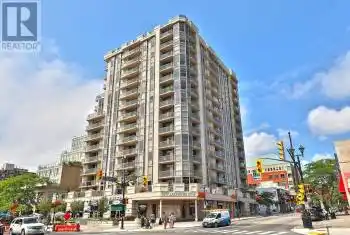 1477 LAKESHORE Road Unit# 301, Burlington, Ontario L7S1B5, 3 Bedrooms Bedrooms, ,2 BathroomsBathrooms,Condo,For Sale,LAKESHORE,40688249