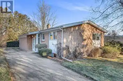 20 Chatfield Drive Toronto (Banbury-Don Mills) Ontario M3B1K5