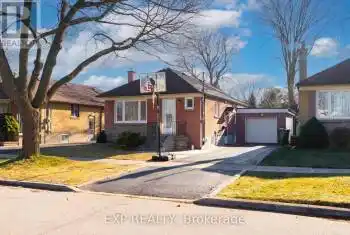 17 Camrose Crescent, Toronto (Clairlea-Birchmount), Ontario M1L2B5, 5 Bedrooms Bedrooms, ,3 BathroomsBathrooms,All Houses,For Sale,Camrose,E11914538