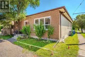 467 YORK Road, Guelph (Two Rivers), Ontario N1E3J1, 5 Bedrooms Bedrooms, ,3 BathroomsBathrooms,All Houses,For Sale,YORK,X11914697