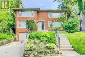 209 Lytton Boulevard, Toronto (Lawrence Park South), Ontario M4R1L6, 4 Bedrooms Bedrooms, ,4 BathroomsBathrooms,All Houses,For Rent,Lytton,C11915597