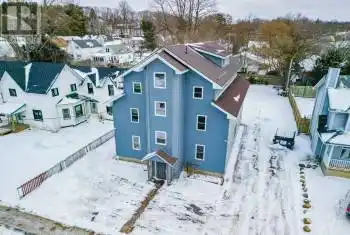 21 River Street, Parry Sound, Ontario P2A2T7, 18 Bedrooms Bedrooms, ,7 BathroomsBathrooms,All Houses,For Sale,River,X11915189