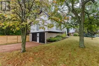 1891 HEATHER HILLS Drive, Burlington, Ontario L7P2Z1, 5 Bedrooms Bedrooms, ,4 BathroomsBathrooms,All Houses,For Sale,HEATHER HILLS,40688642