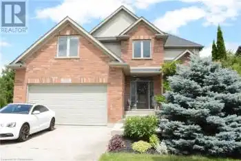 862 CREEKSIDE Drive, Waterloo, Ontario N2V2S7, 5 Bedrooms Bedrooms, ,4 BathroomsBathrooms,All Houses,For Sale,CREEKSIDE,40689479