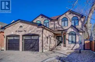 39 Goldene Way Toronto (Highland Creek) Ontario M1C5H4