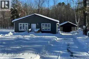 5911 Rama Dalton Boundary Road, Kawartha Lakes, Ontario L0K1W0, 3 Bedrooms Bedrooms, ,1 BathroomBathrooms,All Houses,For Sale,Rama Dalton Boundary,S11917975