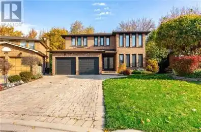 1132 LOVINGSTON Court Mississauga Ontario L4W4C7