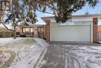 16 Islay Court, Toronto (Humbermede), Ontario M9M1V3, 4 Bedrooms Bedrooms, ,2 BathroomsBathrooms,All Houses,For Sale,Islay,W11918493