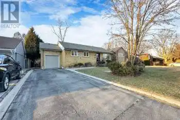 10 Suburban Drive, Mississauga (Streetsville), Ontario L5N1G5, 4 Bedrooms Bedrooms, ,4 BathroomsBathrooms,All Houses,For Sale,Suburban,W11918593