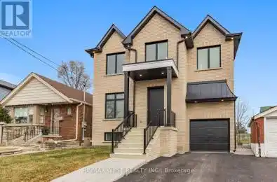 1049 Greenwood Avenue Toronto (East York) Ontario M4J4E2