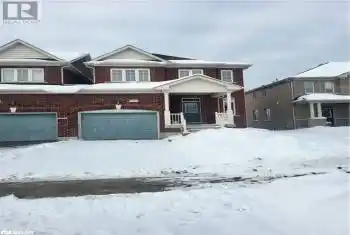 50 FORSYTH Crescent, Barrie, Ontario L4N6R1, 3 Bedrooms Bedrooms, ,3 BathroomsBathrooms,All Houses,For Rent,FORSYTH,40689669