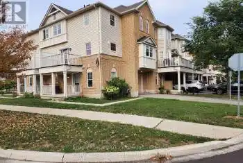 950 Burgess Gardens, Milton (1028 - CO Coates), Ontario L9T0K6, 3 Bedrooms Bedrooms, ,3 BathroomsBathrooms,All Houses,For Rent,Burgess,W11919122