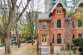 11 Gloucester Street, Toronto (Church-Yonge Corridor), Ontario M4Y1L8, 4 Bedrooms Bedrooms, ,5 BathroomsBathrooms,All Houses,For Sale,Gloucester,C11919127