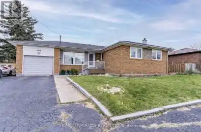 376 Third Line Oakville (Bronte West) Ontario L6L4A4