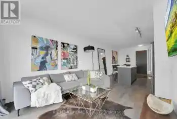 105 The Queensway Street Unit# 1414, Toronto (High Park-Swansea), Ontario M6S5B5, 2 Bedrooms Bedrooms, ,1 BathroomBathrooms,Condo,For Sale,The Queensway,W11918466