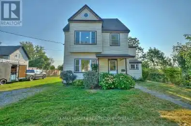 245 STANTON Street Fort Erie (332 - Central) Ontario L2A3N8