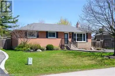 249 Snowden Road Oakville (Bronte East) Ontario L6L3X6