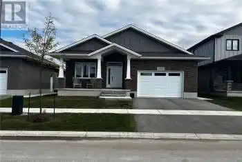 463 WARREN Street, Goderich, Ontario N7A0C7, 2 Bedrooms Bedrooms, ,2 BathroomsBathrooms,All Houses,For Sale,WARREN,40688117