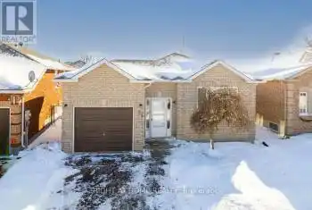 53 Nicole Marie Avenue, Barrie (East Bayfield), Ontario L4M6Y6, 2 Bedrooms Bedrooms, ,1 BathroomBathrooms,All Houses,For Rent,Nicole Marie,S11920778