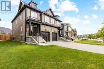 219 YELLOW BIRCH Crescent, Blue Mountains (Blue Mountain Resort Area), Ontario L9Y0Y5, 3 Bedrooms Bedrooms, ,3 BathroomsBathrooms,All Houses,For Rent,YELLOW BIRCH,X11920917