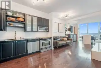 600 Fleet Street Unit# UPH07, Toronto (Niagara), Ontario M5V1B7, 2 Bedrooms Bedrooms, ,2 BathroomsBathrooms,Condo,For Sale,Fleet,C11920728