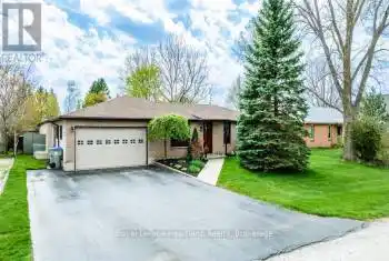 4 Ducharme Crescent, Bluewater (Bayfield), Ontario N0M1G0, 5 Bedrooms Bedrooms, ,2 BathroomsBathrooms,All Houses,For Sale,Ducharme,X11922049