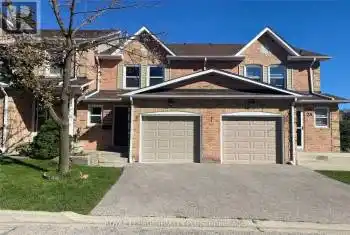 1039 Cedarglen Gate Unit# 27, Mississauga (Erindale), Ontario L5C3A7, 3 Bedrooms Bedrooms, ,3 BathroomsBathrooms,All Houses,For Sale,Cedarglen,W11922088