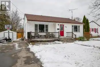 6787 Russell Street, Niagara Falls (206 - Stamford), Ontario L2J1R3, 5 Bedrooms Bedrooms, ,2 BathroomsBathrooms,All Houses,For Sale,Russell,X11922248