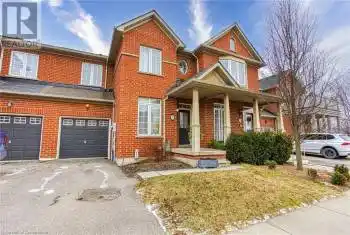 8 GLENDARLING Crescent, Stoney Creek, Ontario L8E0A9, 3 Bedrooms Bedrooms, ,3 BathroomsBathrooms,All Houses,For Rent,GLENDARLING,40690119